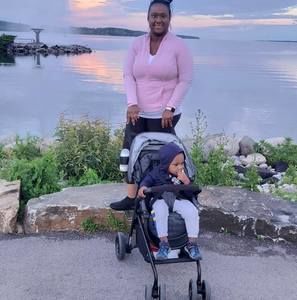 Meet your Posher, Aurelie